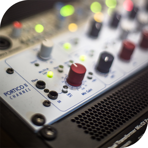 Breakout studio 4 Breakout studio 4